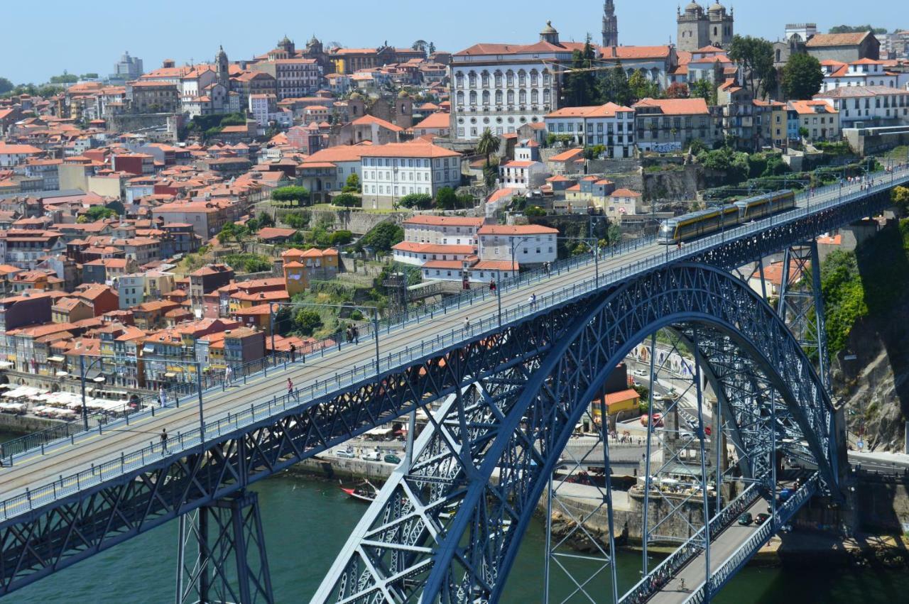Por Do Sol Lägenhet Vila Nova de Gaia Exteriör bild
